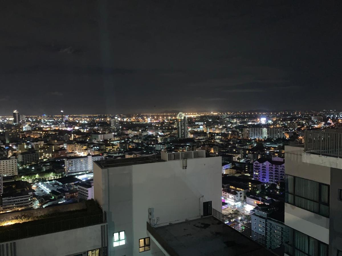Base Condos Pattaya Exterior foto